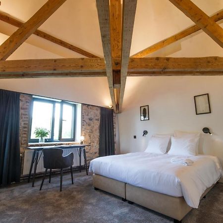 The Wise House Hotell Hastiere-par-dela Eksteriør bilde