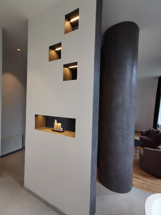 The Wise House Hotell Hastiere-par-dela Eksteriør bilde
