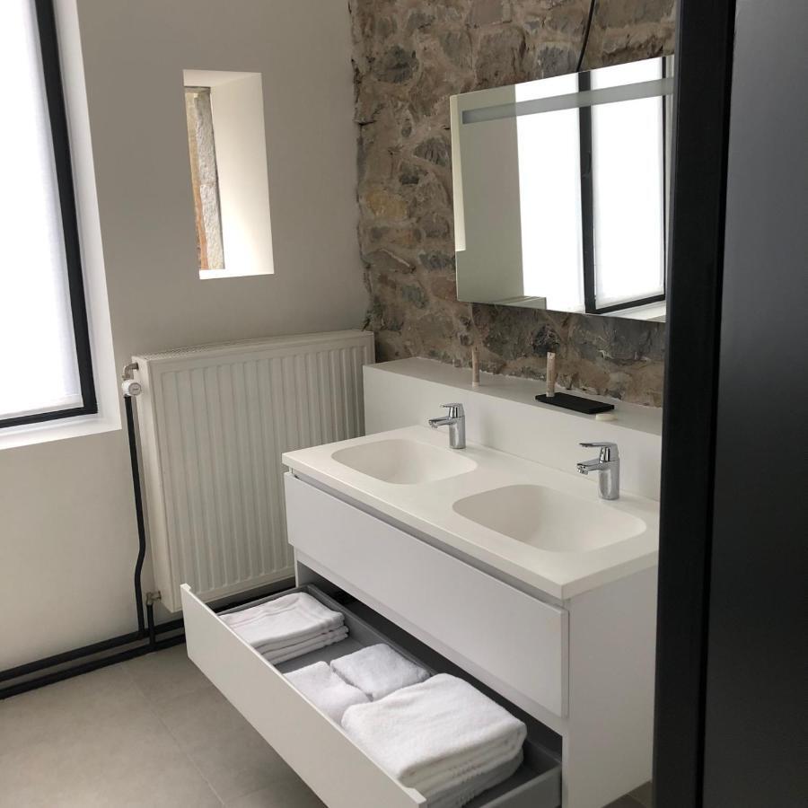 The Wise House Hotell Hastiere-par-dela Eksteriør bilde