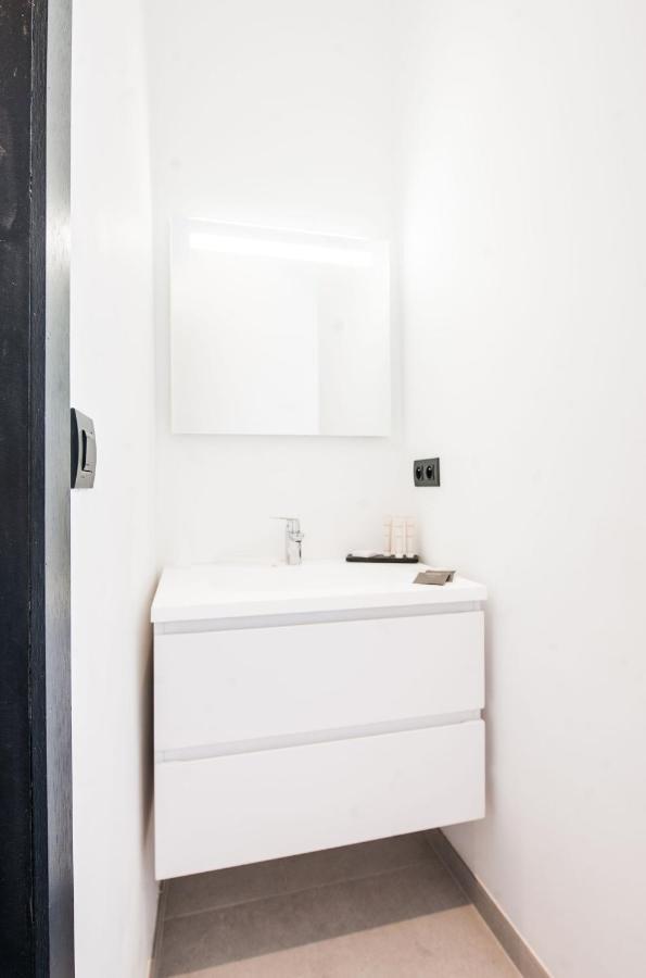 The Wise House Hotell Hastiere-par-dela Eksteriør bilde