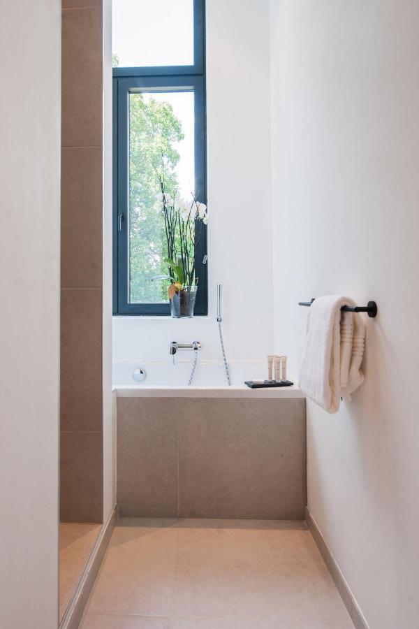 The Wise House Hotell Hastiere-par-dela Eksteriør bilde