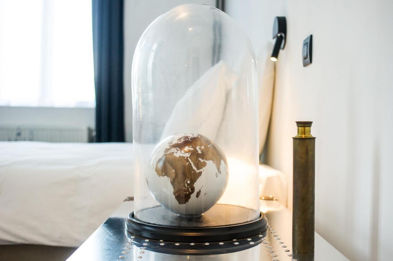 The Wise House Hotell Hastiere-par-dela Eksteriør bilde